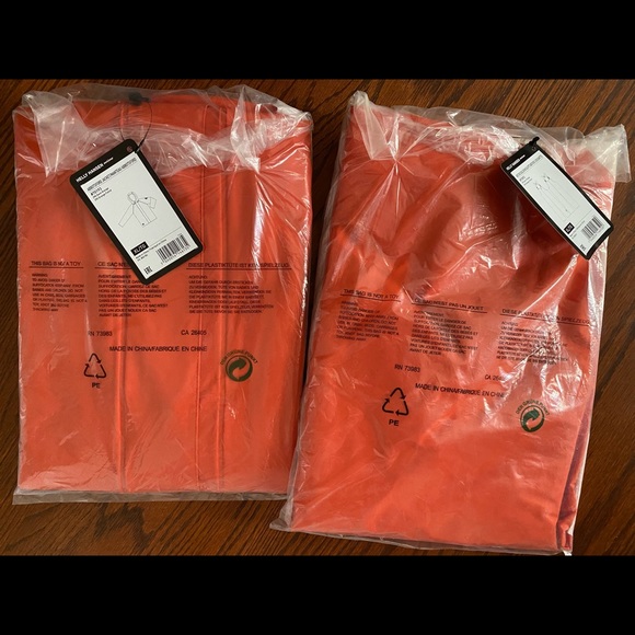 Helly Hansen men’s rain gear - Picture 4 of 4